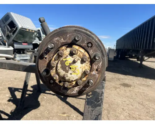 ISUZU NPR Axle Assembly, Rear