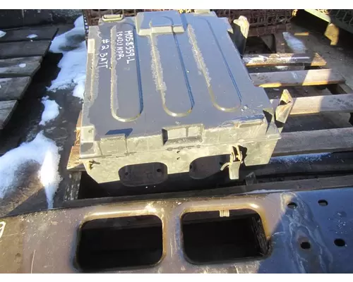 ISUZU NPR BATTERY BOX