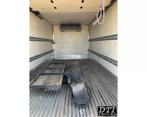 ISUZU NPR Box  Bed