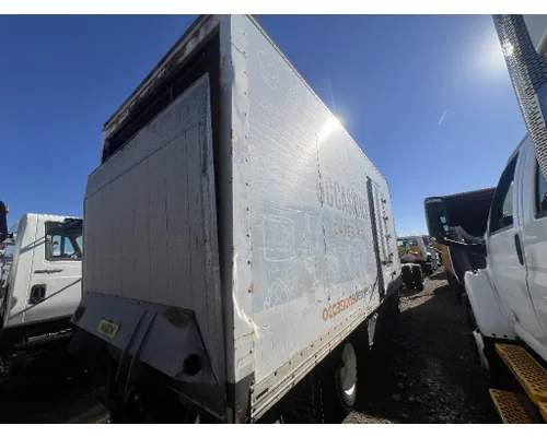 ISUZU NPR Box  Bed