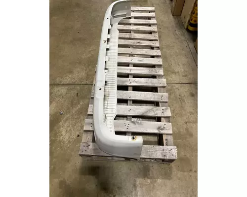 ISUZU NPR Bumper Assembly, Front