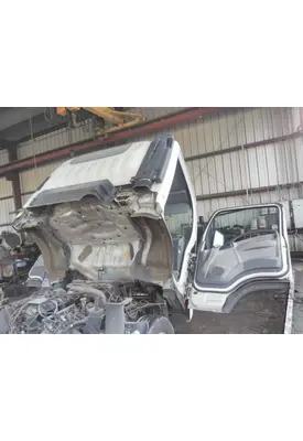 ISUZU NPR CAB