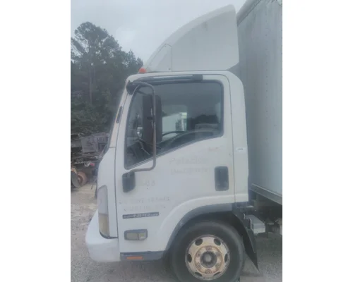 ISUZU NPR CAB
