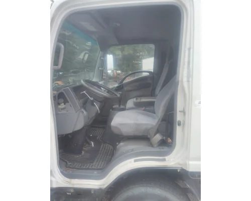 ISUZU NPR CAB