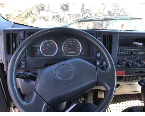 ISUZU NPR CAB