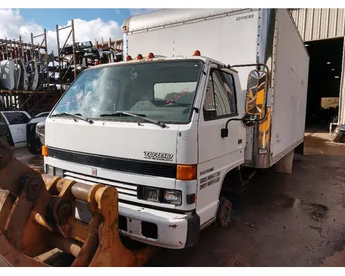 ISUZU NPR Cab