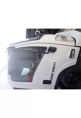 ISUZU NPR Cab