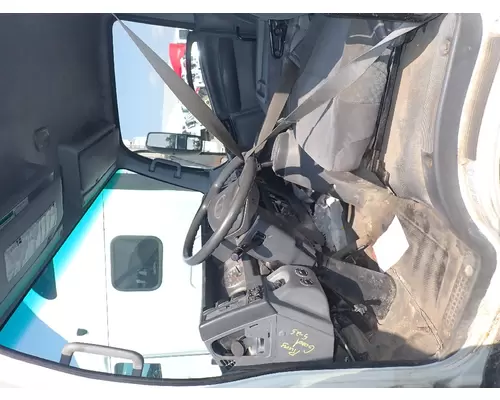 ISUZU NPR Cab