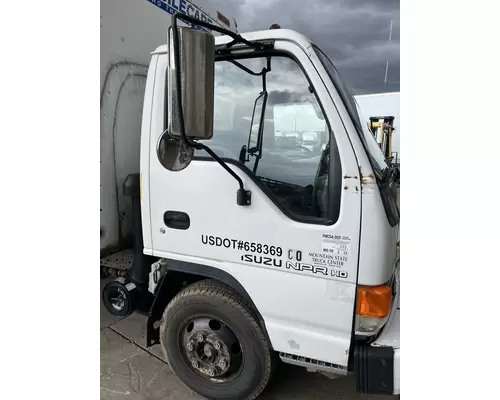 ISUZU NPR Cab