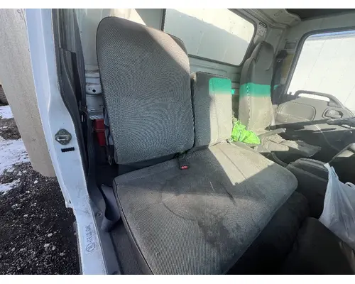 ISUZU NPR Cab