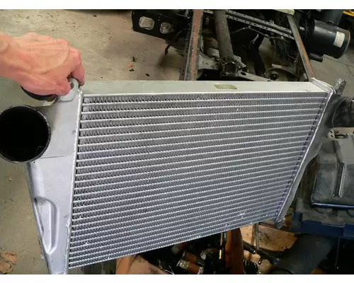 ISUZU NPR Charge Air Cooler (ATAAC)