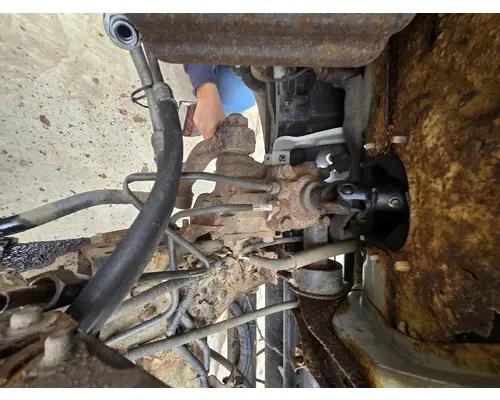 ISUZU NPR Complete Vehicle