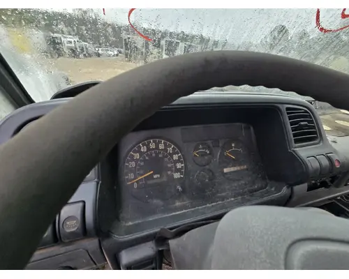 ISUZU NPR Complete Vehicle