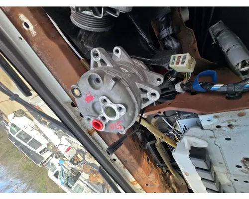 ISUZU NPR Complete Vehicle