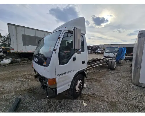 ISUZU NPR Complete Vehicle