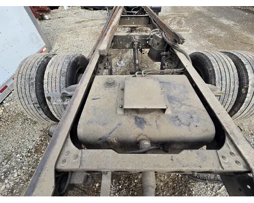 ISUZU NPR Complete Vehicle