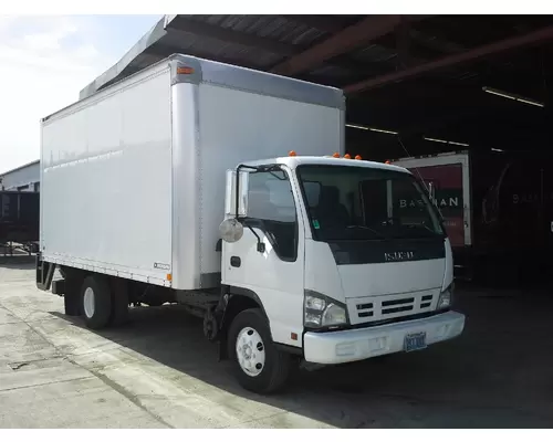 ISUZU NPR Complete Vehicle