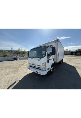 ISUZU NPR Complete Vehicle