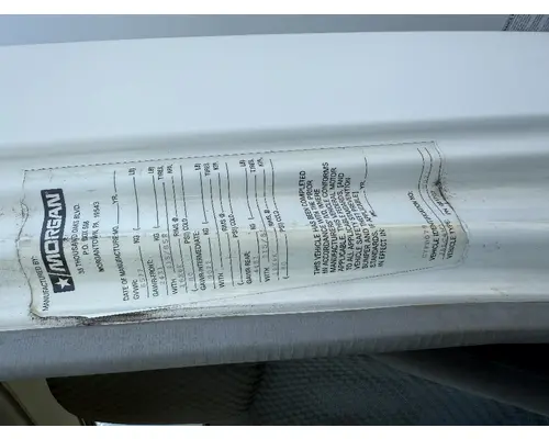 ISUZU NPR Complete Vehicle