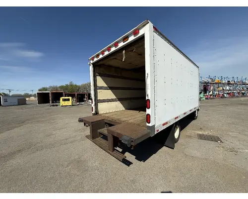 ISUZU NPR Complete Vehicle