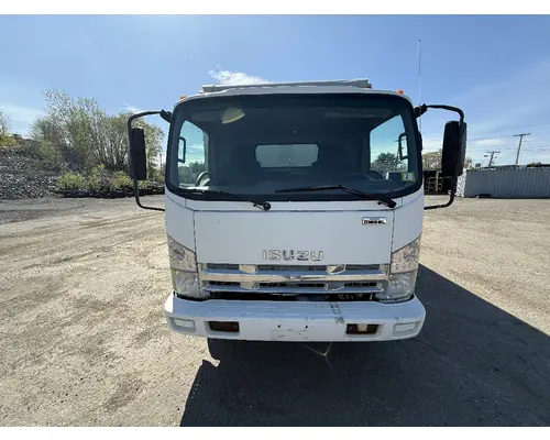 ISUZU NPR Complete Vehicle