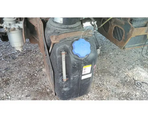 ISUZU NPR DEF TANK