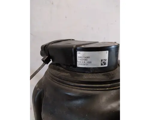 ISUZU NPR DEF TANK