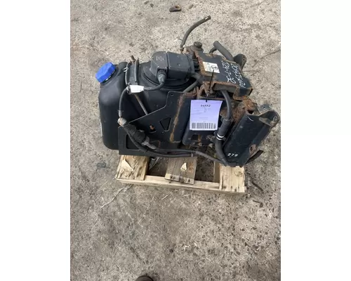 ISUZU NPR DEF Tank
