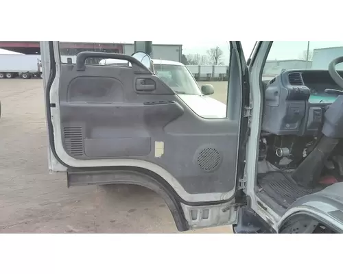 ISUZU NPR DOOR ASSEMBLY, FRONT