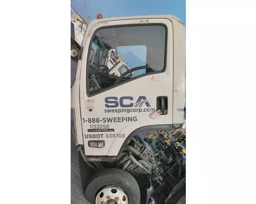 ISUZU NPR DOOR ASSEMBLY, FRONT