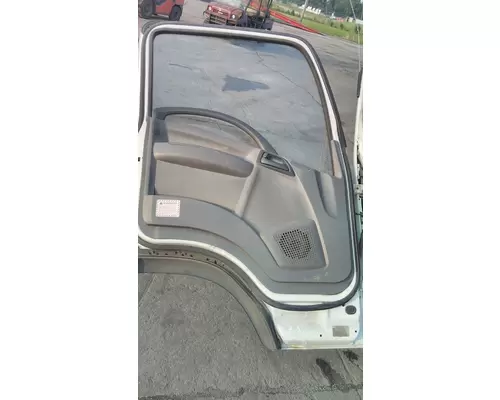ISUZU NPR DOOR ASSEMBLY, FRONT