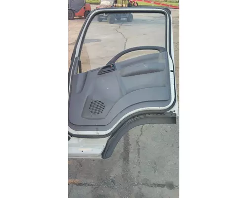 ISUZU NPR DOOR ASSEMBLY, FRONT