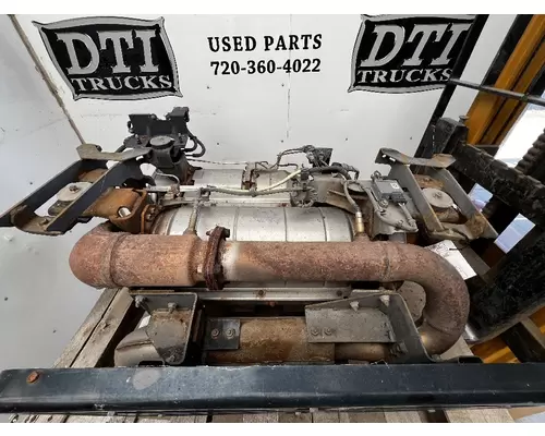 ISUZU NPR DPF (Diesel Particulate Filter)