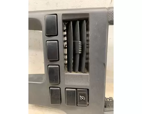 ISUZU NPR Dash Assembly