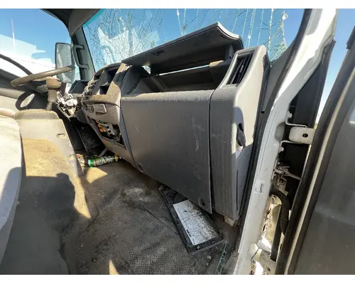 ISUZU NPR Dash Assembly