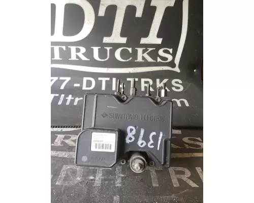 ISUZU NPR ECM (Brake & ABS)