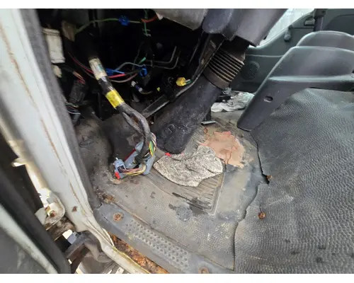 ISUZU NPR Engine Wiring Harness