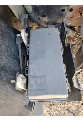 ISUZU NPR FUSE BOX