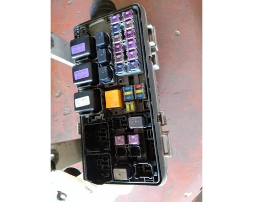 ISUZU NPR FUSE BOX