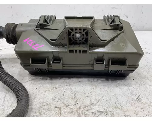 ISUZU NPR Fuse Box