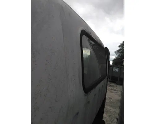 ISUZU NPR GLASS, BACK