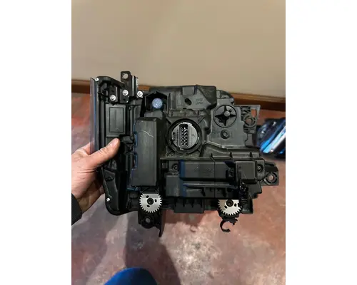 ISUZU NPR Headlamp Assembly