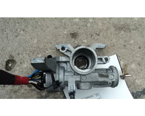 ISUZU NPR IGNITION SWITCH