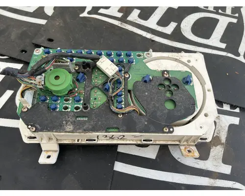 ISUZU NPR Instrument Cluster