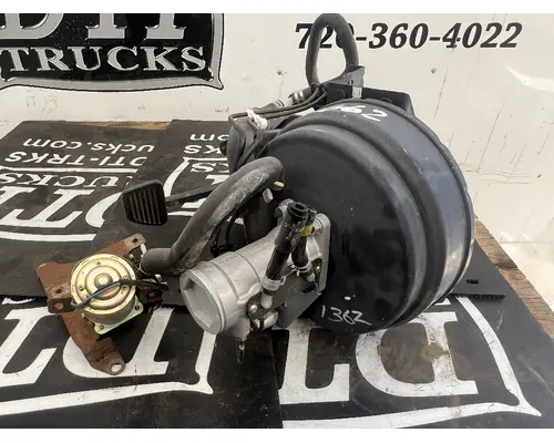 ISUZU NPR Power Brake Booster