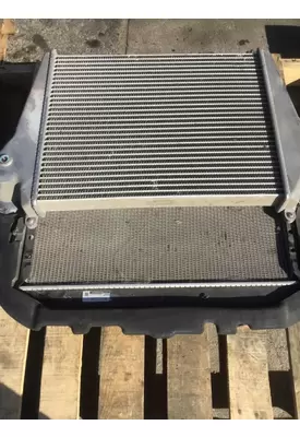 ISUZU NPR Radiator