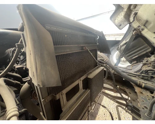 ISUZU NPR Radiator