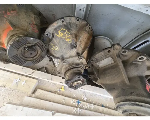 ISUZU NPR Rears (Rear)