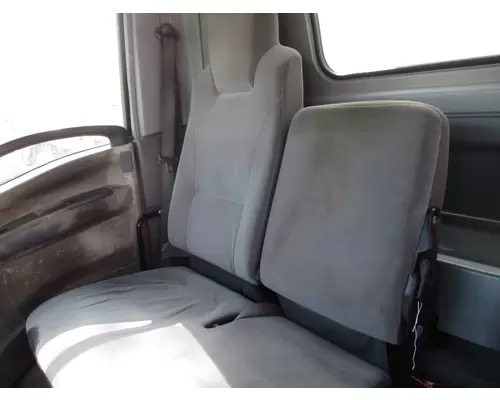 ISUZU NPR SEAT, FRONT