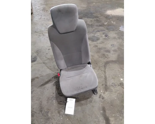 ISUZU NPR SEAT, FRONT